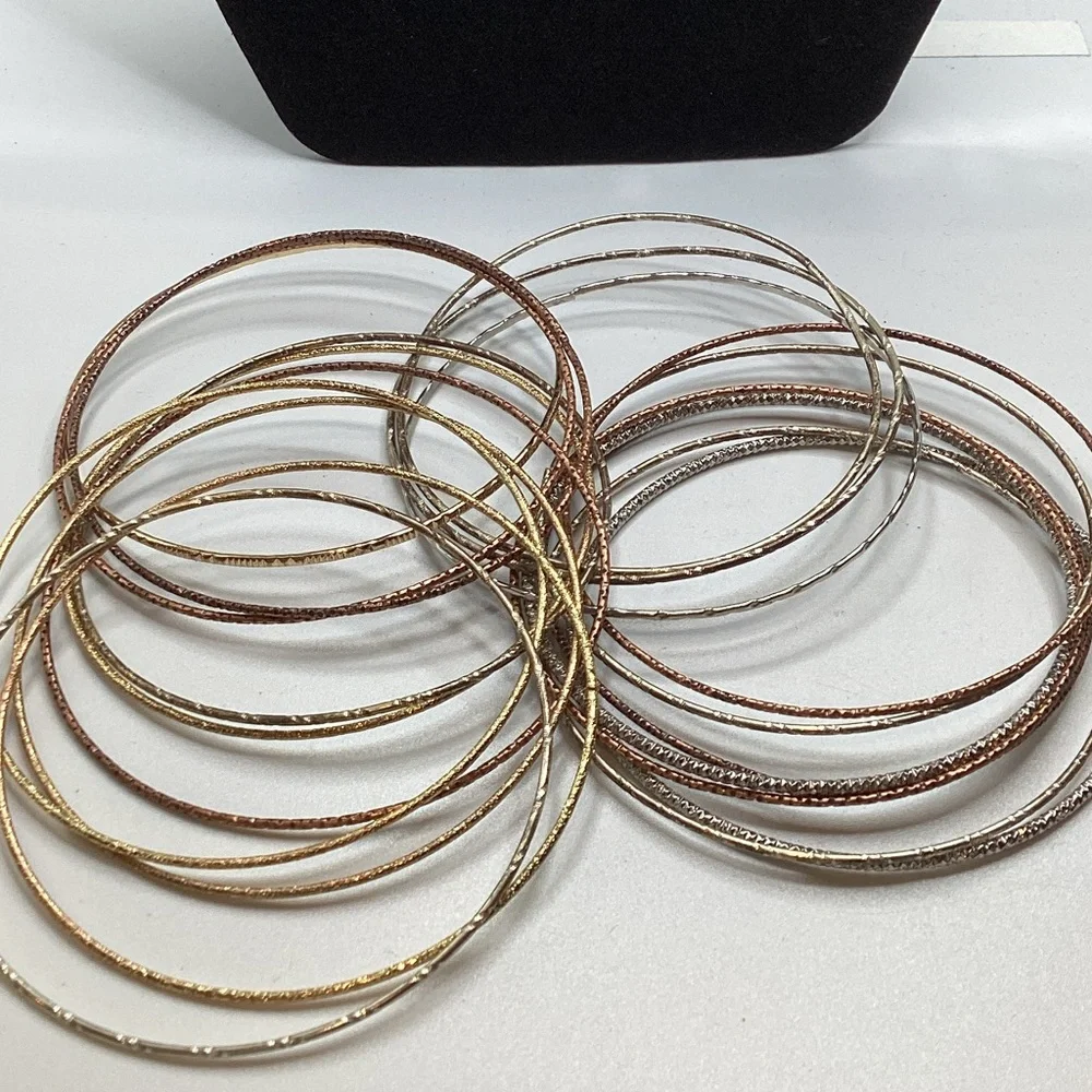Mixed Metal Stackable Bangle Set - Gold & Rose Gold - Picture 2 of 2